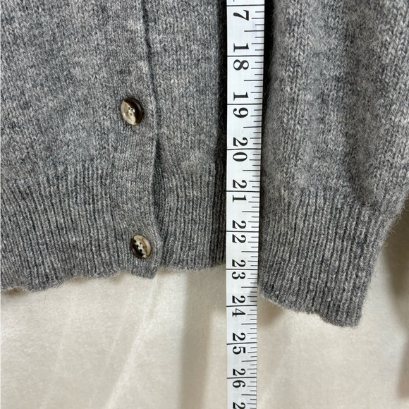 Vintage Orvis Cardigan Wool Sweater Womens - Picture 6 of 7